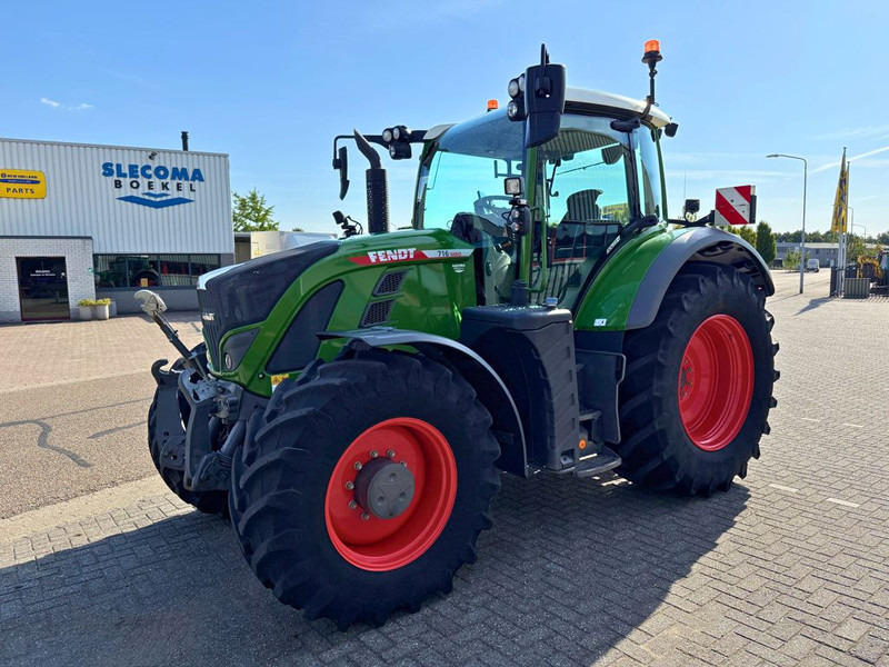 Fendt 716 Vario Gen 6 Power+ - Traktor: das Bild 1 Fendt 716 Vario Gen 6 Power+ - Traktor: das Bild 1