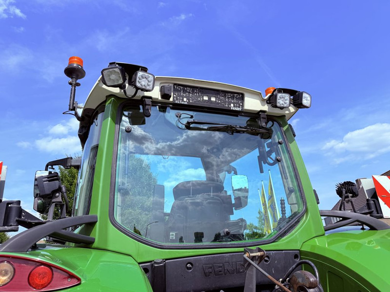 Traktor Fendt 718 Vario PowerPlus ONE: das Bild 11