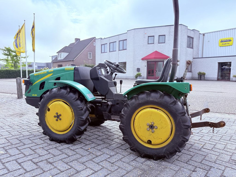 Ferrari VIPAR F30L AR - Traktor: das Bild 5 Ferrari VIPAR F30L AR - Traktor: das Bild 5