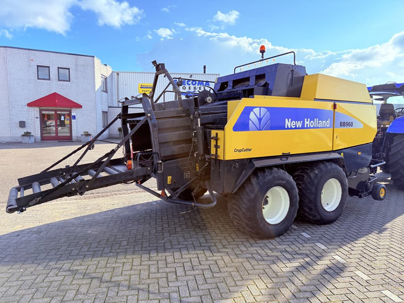 New Holland BB960A CropCutter 120x90 - Landmaschine: das Bild 5 New Holland BB960A CropCutter 120x90 - Landmaschine: das Bild 5