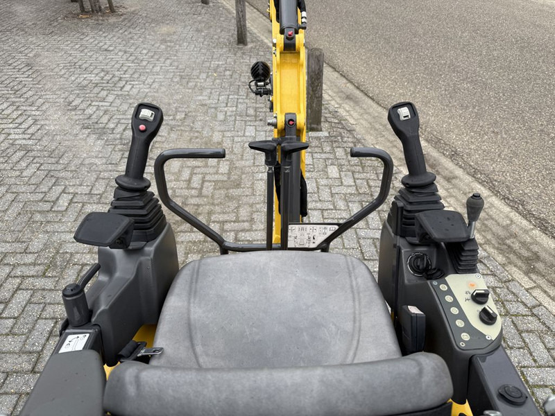 New Holland E14D Minigraver Nieuw (Overjarig) - Minibagger: das Bild 5 New Holland E14D Minigraver Nieuw (Overjarig) - Minibagger: das Bild 5