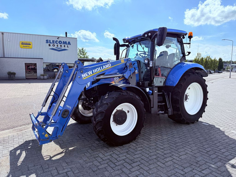 New Holland T6.165 AC + TL750 Voorlader - Traktor: das Bild 1 New Holland T6.165 AC + TL750 Voorlader - Traktor: das Bild 1