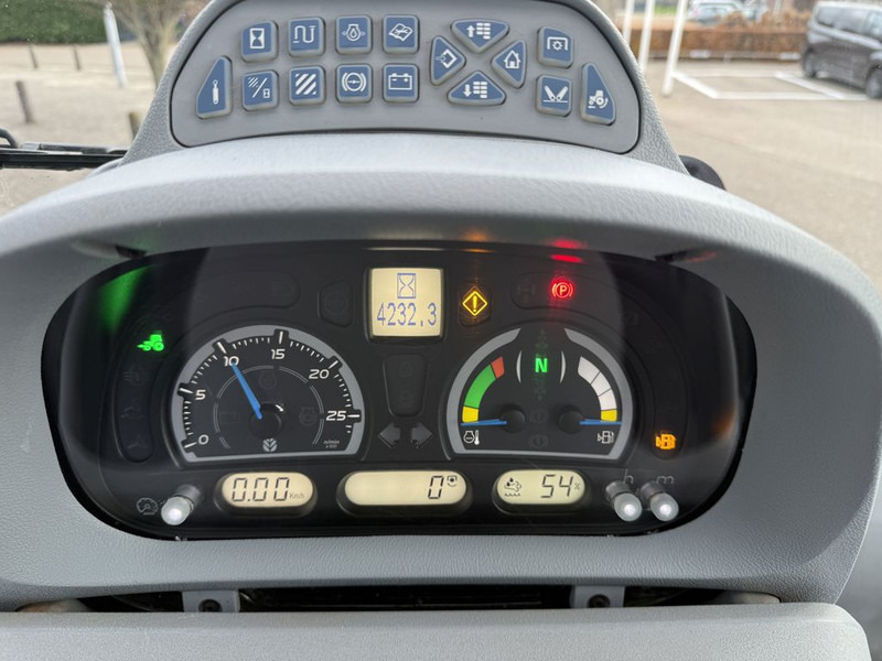 Traktor New Holland T6.180 DYN Stage V: das Bild 9 Traktor New Holland T6.180 DYN Stage V: das Bild 9