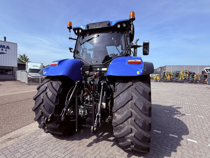 New Holland T7.245 AC STAGE V - Traktor: das Bild 4 New Holland T7.245 AC STAGE V - Traktor: das Bild 4