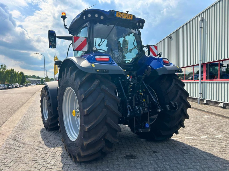 New Holland T7.300 AC New Gen Blue Power DEMO - Traktor: das Bild 3 New Holland T7.300 AC New Gen Blue Power DEMO - Traktor: das Bild 3