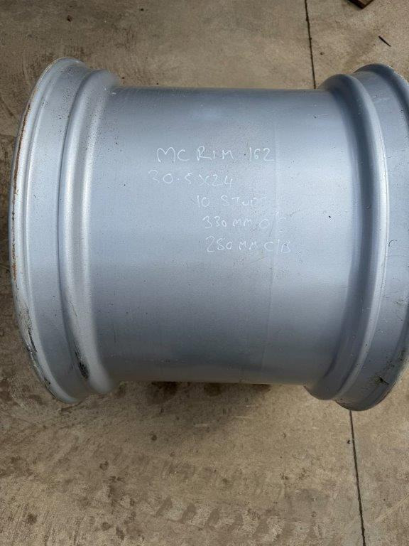 30.5X24 Silver Rim - Felge: das Bild 2 30.5X24 Silver Rim - Felge: das Bild 2