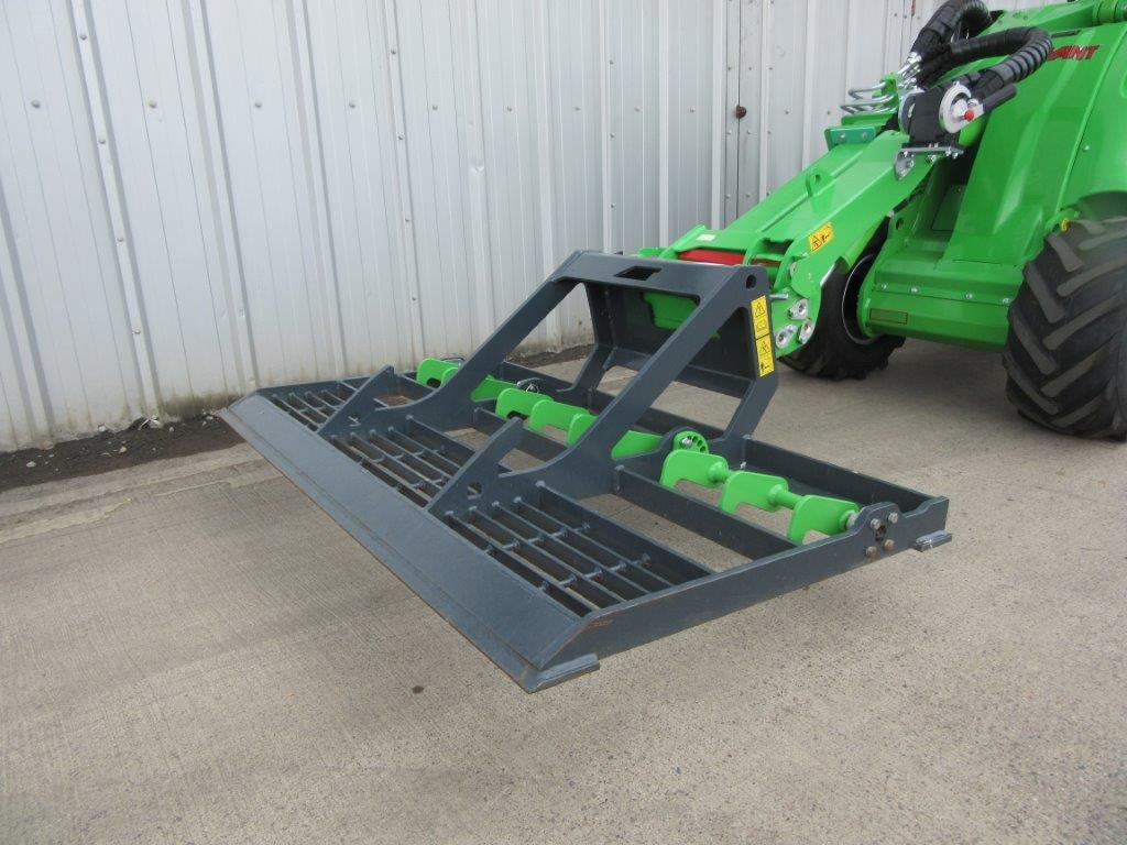 AVANT LEVELLER HEAVY DUTY - Hoflader: das Bild 1 AVANT LEVELLER HEAVY DUTY - Hoflader: das Bild 1
