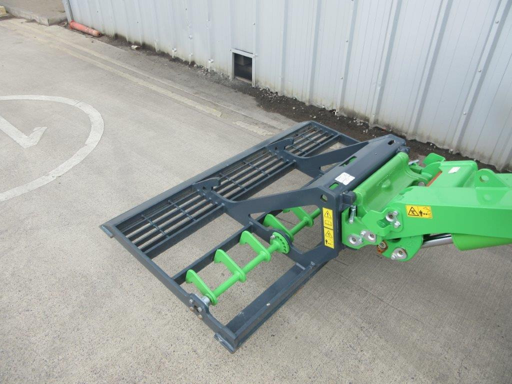 AVANT LEVELLER HEAVY DUTY - Hoflader: das Bild 4 AVANT LEVELLER HEAVY DUTY - Hoflader: das Bild 4