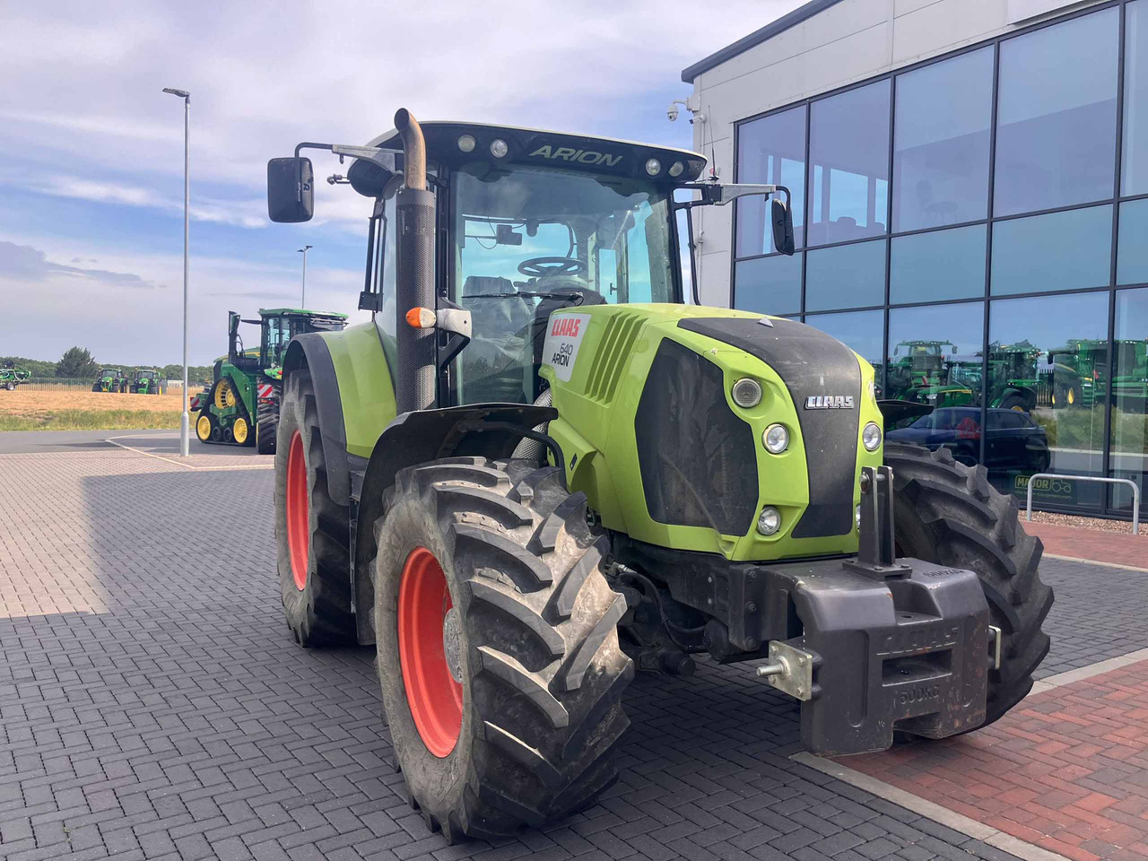 Claas Arion 640 - Traktor: das Bild 4 Claas Arion 640 - Traktor: das Bild 4