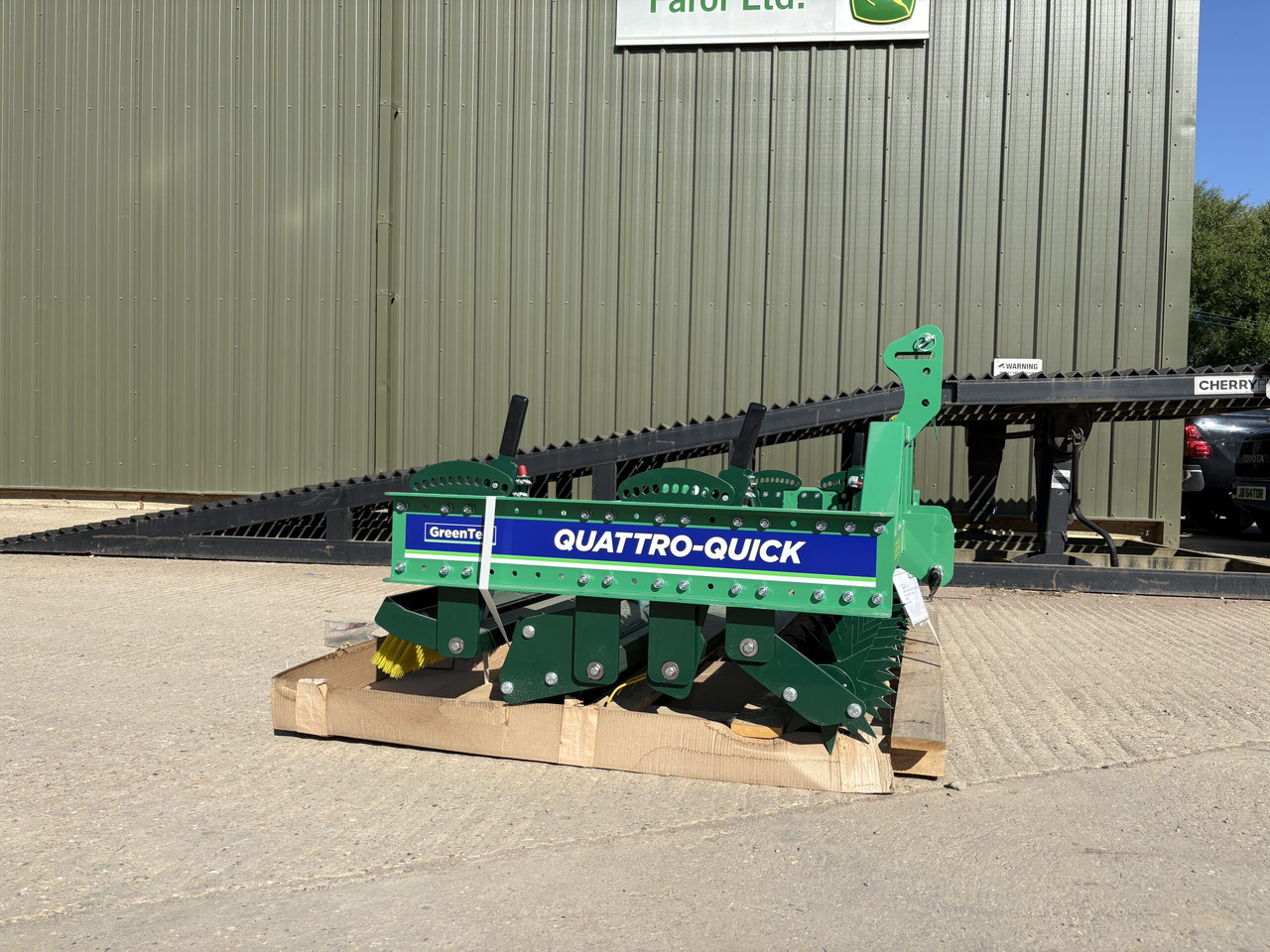 Greentek Quattro-Quick - Kehrbesen: das Bild 1 Greentek Quattro-Quick - Kehrbesen: das Bild 1