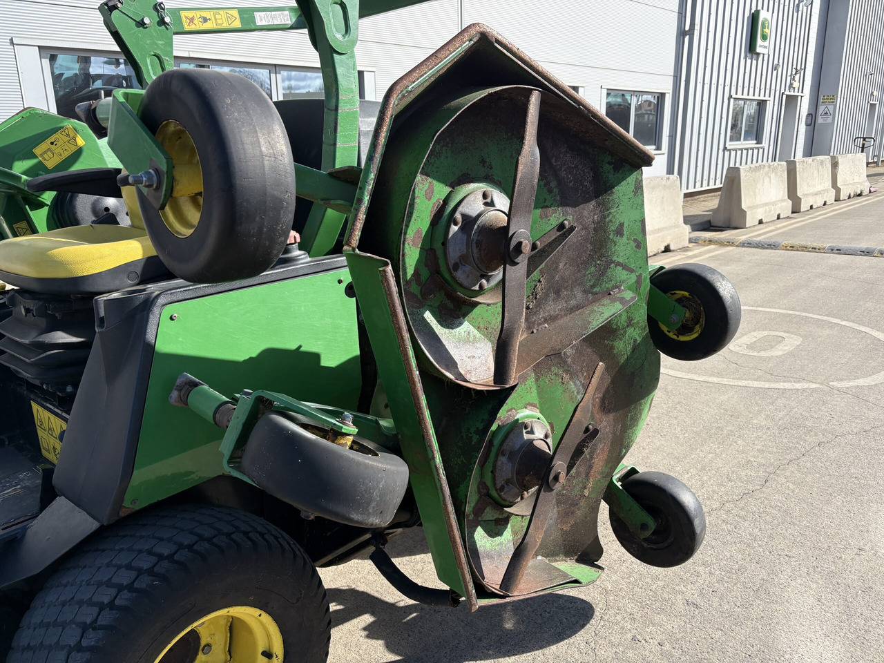 John Deere 1600T Wide Area Mower - Rasenmäher: das Bild 5 John Deere 1600T Wide Area Mower - Rasenmäher: das Bild 5