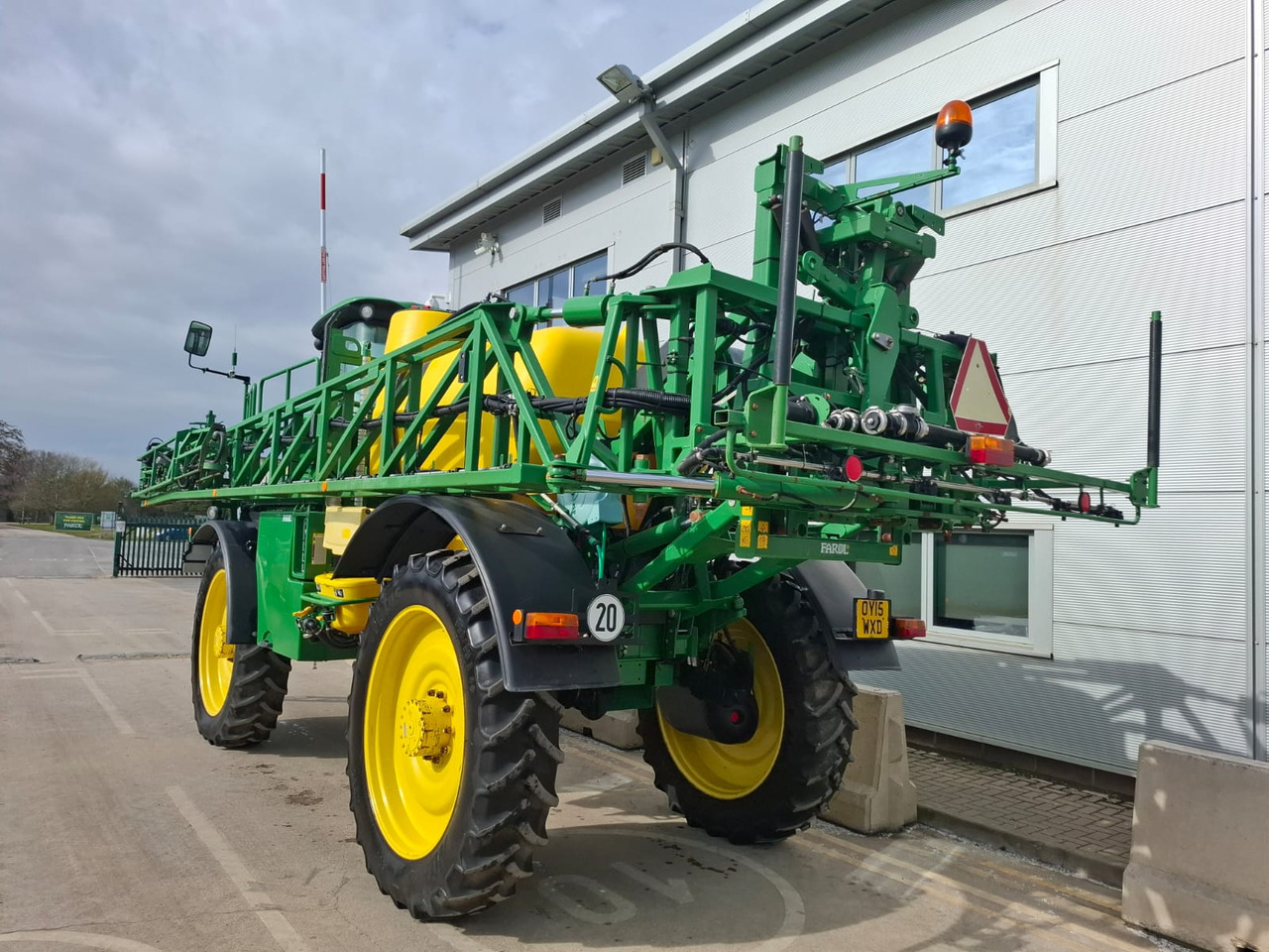 John Deere 5430 - Pflanzenschutzspritze: das Bild 4 John Deere 5430 - Pflanzenschutzspritze: das Bild 4