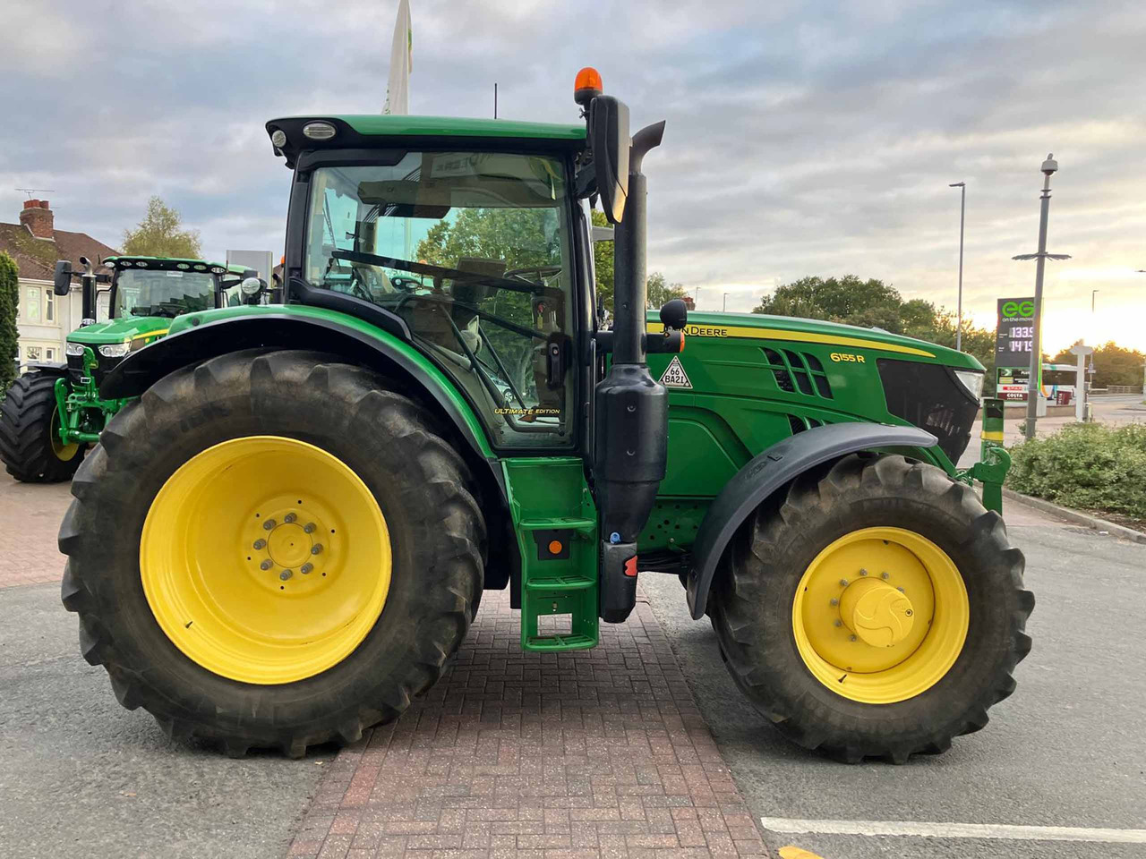 Traktor John Deere 6155R: das Bild 7