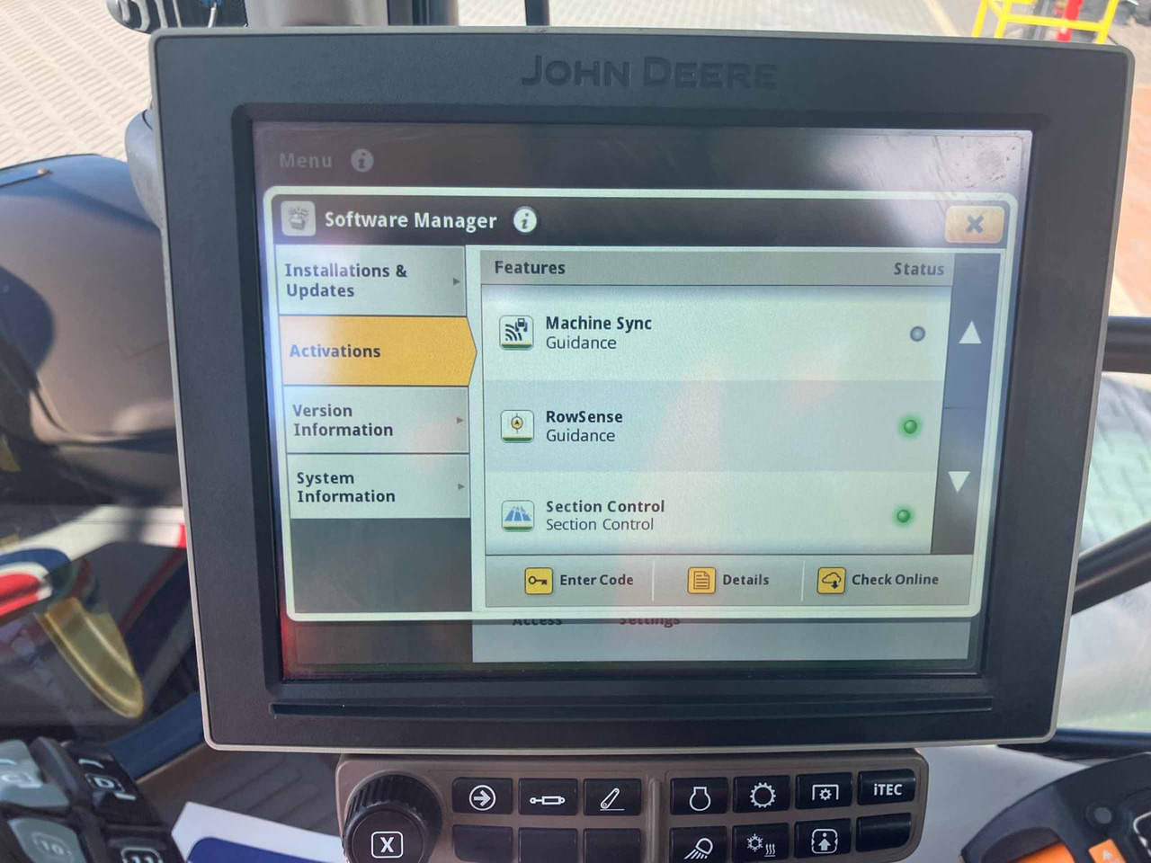 Traktor John Deere 6R 185: das Bild 6