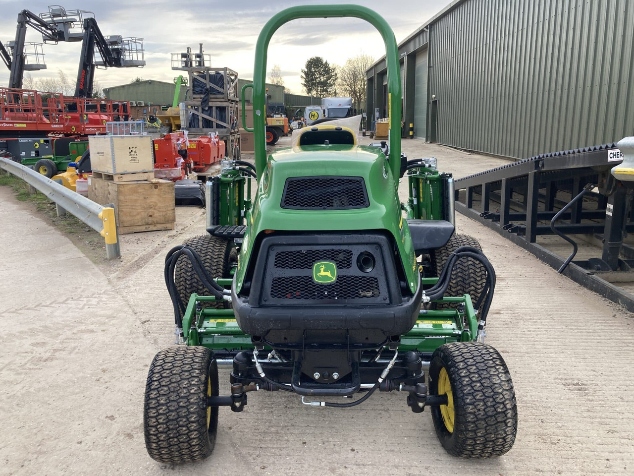 John Deere 7700A Fairway Mower - Rasenmäher: das Bild 4 John Deere 7700A Fairway Mower - Rasenmäher: das Bild 4