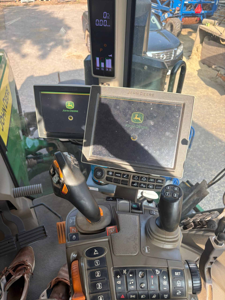 John Deere 8R 370 - Traktor: das Bild 3 John Deere 8R 370 - Traktor: das Bild 3