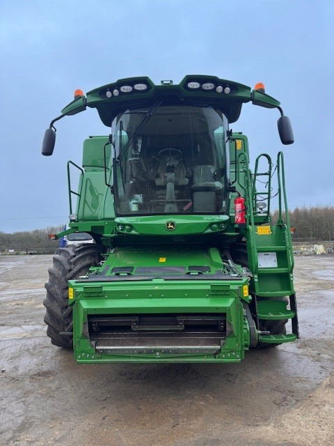 John Deere T670 TM - Mähdrescher: das Bild 2 John Deere T670 TM - Mähdrescher: das Bild 2