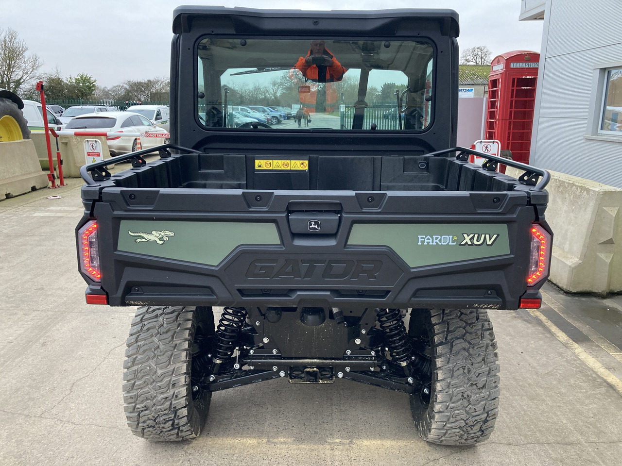 John Deere XUV875M Gator - Quad: das Bild 4 John Deere XUV875M Gator - Quad: das Bild 4