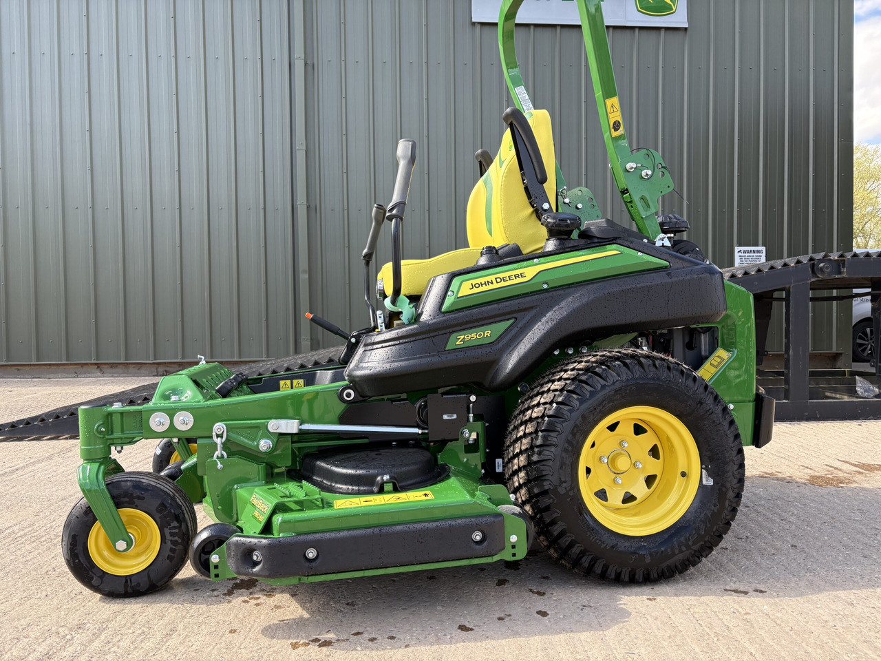 John Deere Z950R commercial Z-turn mower - Rasenmäher: das Bild 1 John Deere Z950R commercial Z-turn mower - Rasenmäher: das Bild 1