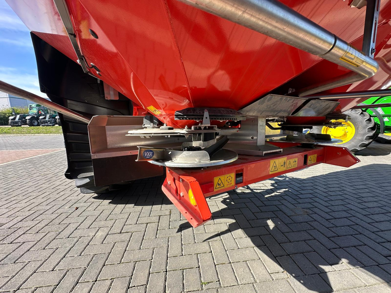 Kuhn Axis 40.2 H EMC W - Düngerstreuer: das Bild 5 Kuhn Axis 40.2 H EMC W - Düngerstreuer: das Bild 5