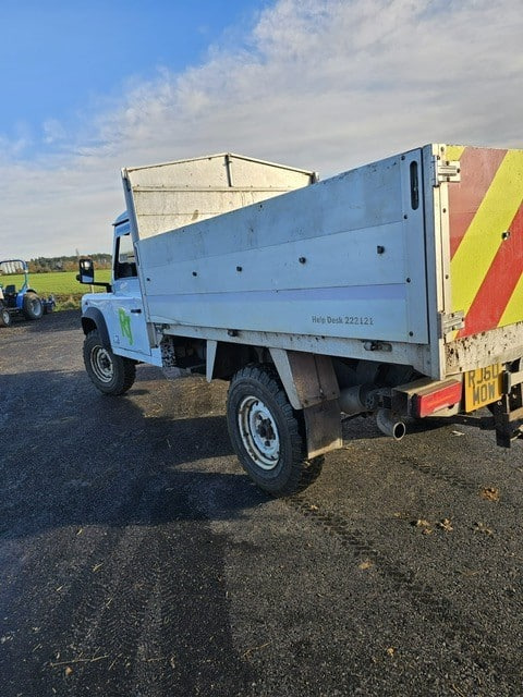 Kipper Transporter LAND ROVER DEFENDER 130 TIPPER: das Bild 16