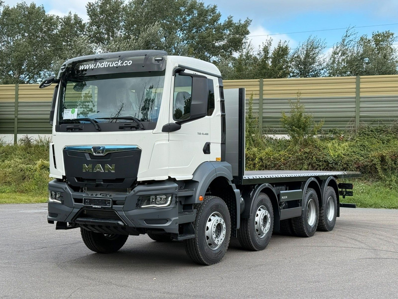 MAN TGS 41.400 BB 8X4 - Pritsche LKW: das Bild 2 MAN TGS 41.400 BB 8X4 - Pritsche LKW: das Bild 2