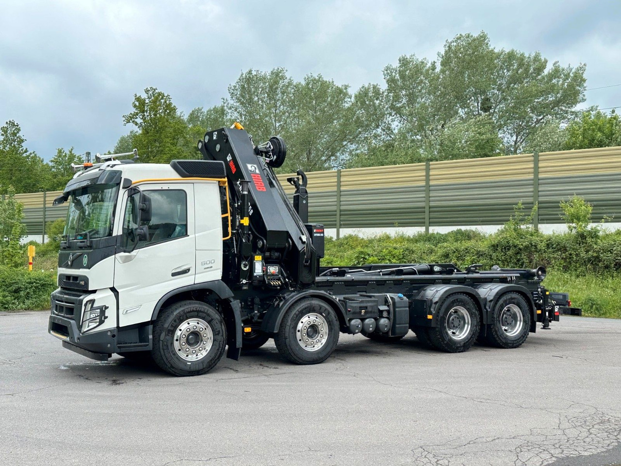 Volvo FMX 500 8x4 Abrollkipper + Kran Hiab 658-6 - Abrollkipper, Autokran: das Bild 3 Volvo FMX 500 8x4 Abrollkipper + Kran Hiab 658-6 - Abrollkipper, Autokran: das Bild 3