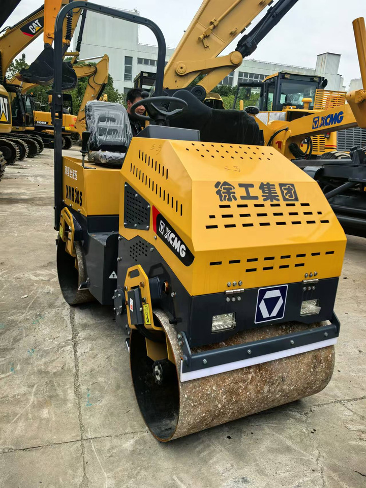 XCMG XMR30S - Walzen: das Bild 1 XCMG XMR30S - Walzen: das Bild 1