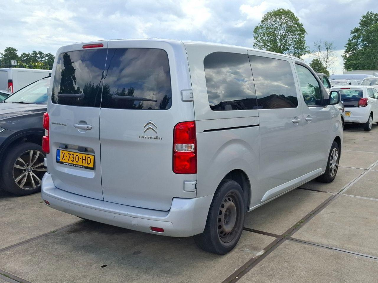 Citroen SpaceTourer 1.6 BlueHDi 115 M S&S Business | 2016 | 160.593 km | X730HD | NAP: Geen oordeel - PKW: das Bild 4 Citroen SpaceTourer 1.6 BlueHDi 115 M S&S Business | 2016 | 160.593 km | X730HD | NAP: Geen oordeel - PKW: das Bild 4