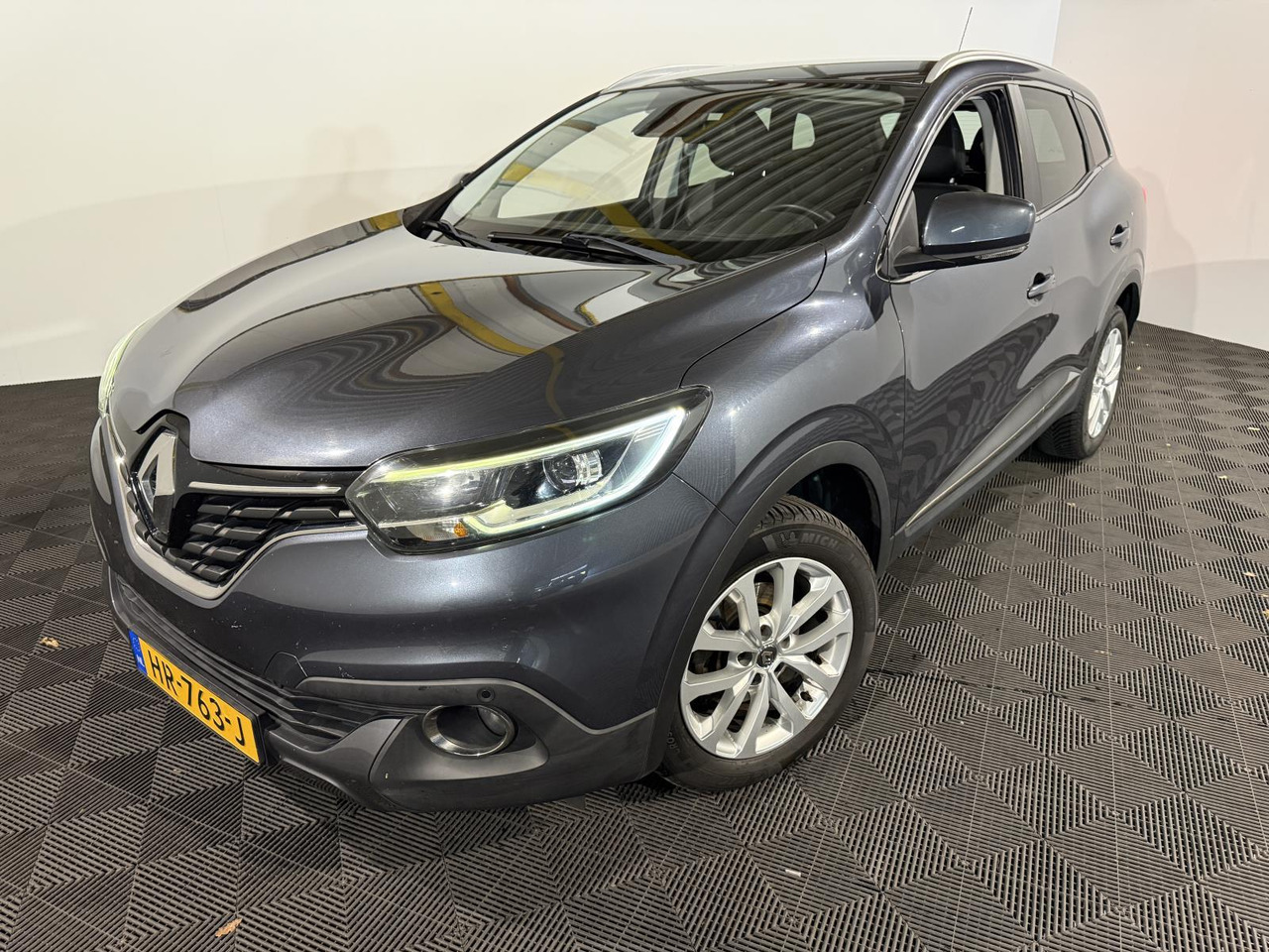 Renault | Kadjar | 1.2 TCe Intens | 2015 | 187.621 km | HR763J | Logisch - SUV/ Geländewagen: das Bild 1 Renault | Kadjar | 1.2 TCe Intens | 2015 | 187.621 km | HR763J | Logisch - SUV/ Geländewagen: das Bild 1