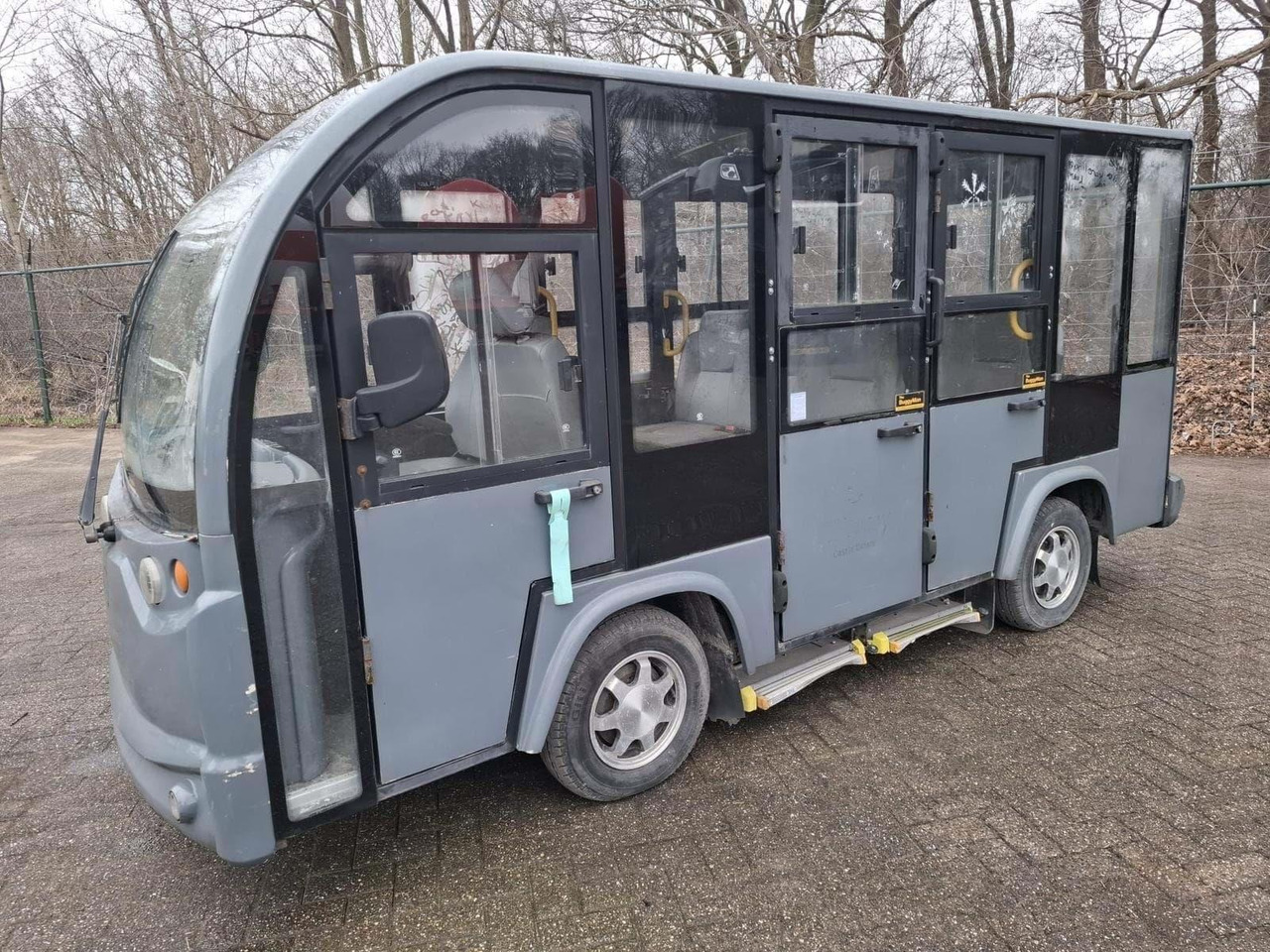Towrite 8-Persoons Elektrische Bus - Golfmobil: das Bild 2 Towrite 8-Persoons Elektrische Bus - Golfmobil: das Bild 2