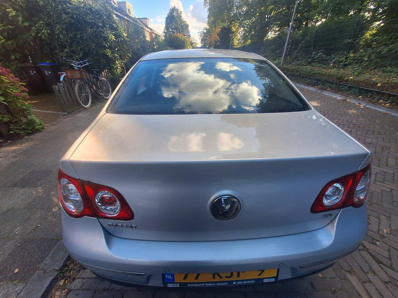Volkswagen | Passat | 1.9 TDI Comfortline | 2010 | 314.746 km | 77KJP9 | Logisch - Limousine: das Bild 3 Volkswagen | Passat | 1.9 TDI Comfortline | 2010 | 314.746 km | 77KJP9 | Logisch - Limousine: das Bild 3