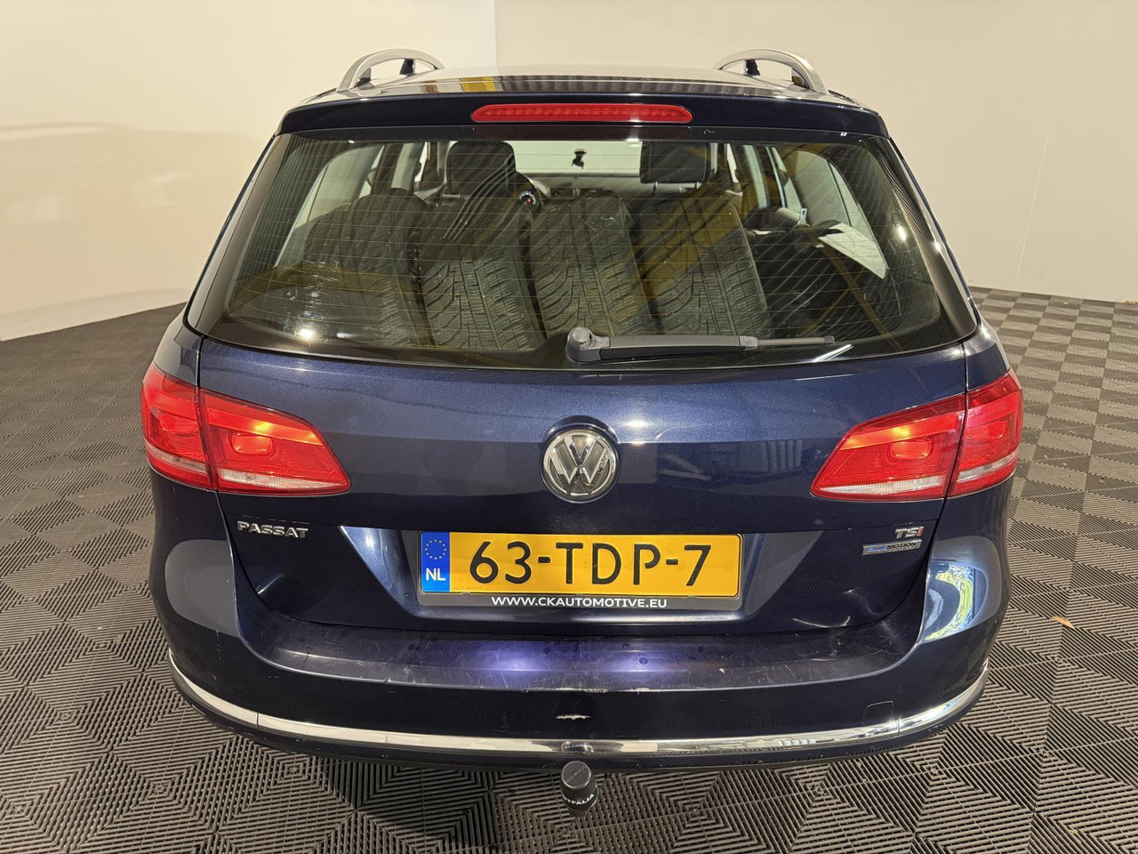 Volkswagen | Passat Variant | 1.4 TSI Comfortline BlueMotion | 2012 | 223.524 km | 63TDP7 | Logisch - PKW: das Bild 2 Volkswagen | Passat Variant | 1.4 TSI Comfortline BlueMotion | 2012 | 223.524 km | 63TDP7 | Logisch - PKW: das Bild 2