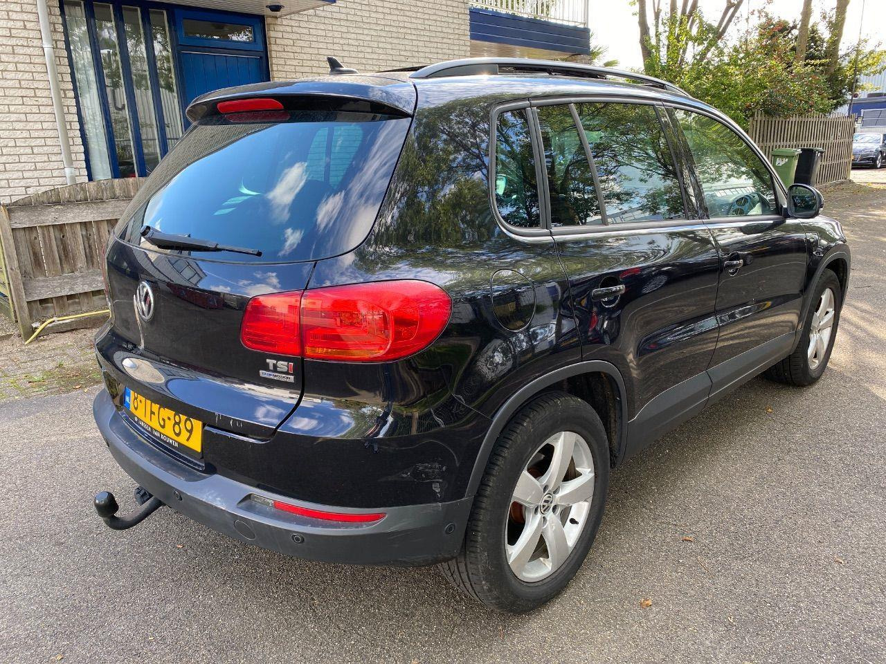 Volkswagen Tiguan 1.4 TSI Comfort&Design Edition | 2014 | 82.628 km | 8TFG89 | NAP: Logisch - SUV/ Geländewagen: das Bild 4 Volkswagen Tiguan 1.4 TSI Comfort&Design Edition | 2014 | 82.628 km | 8TFG89 | NAP: Logisch - SUV/ Geländewagen: das Bild 4