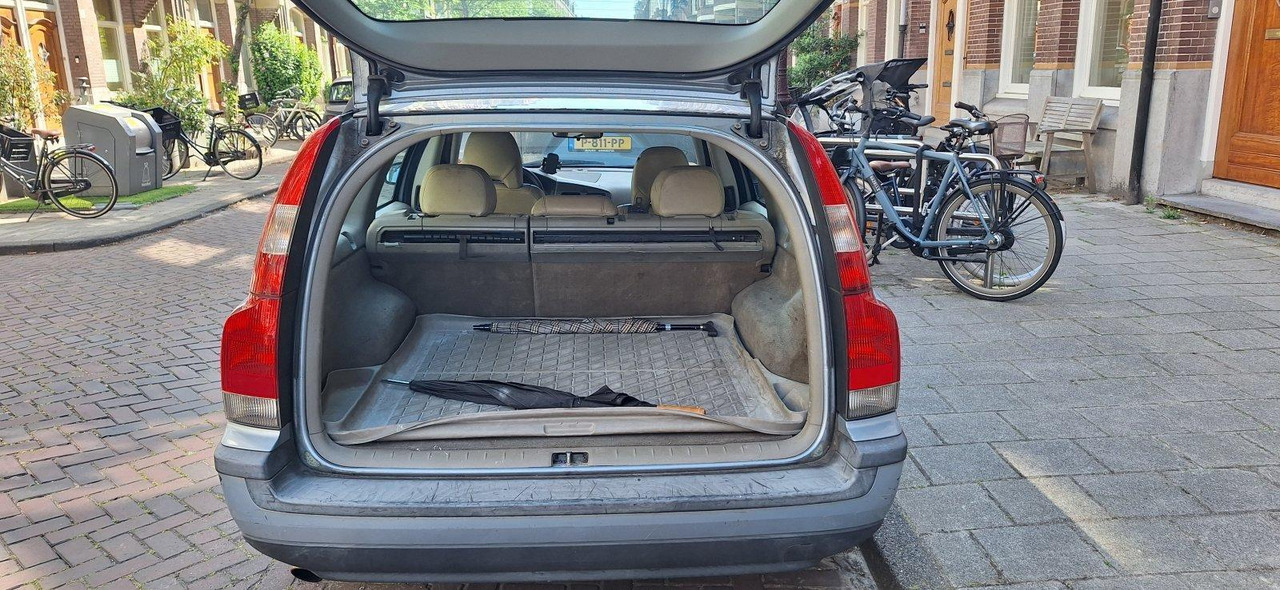 Volvo V70 2.4 Comfort Line | 2001 | 312.397 | NK-218-T - PKW: das Bild 3 Volvo V70 2.4 Comfort Line | 2001 | 312.397 | NK-218-T - PKW: das Bild 3