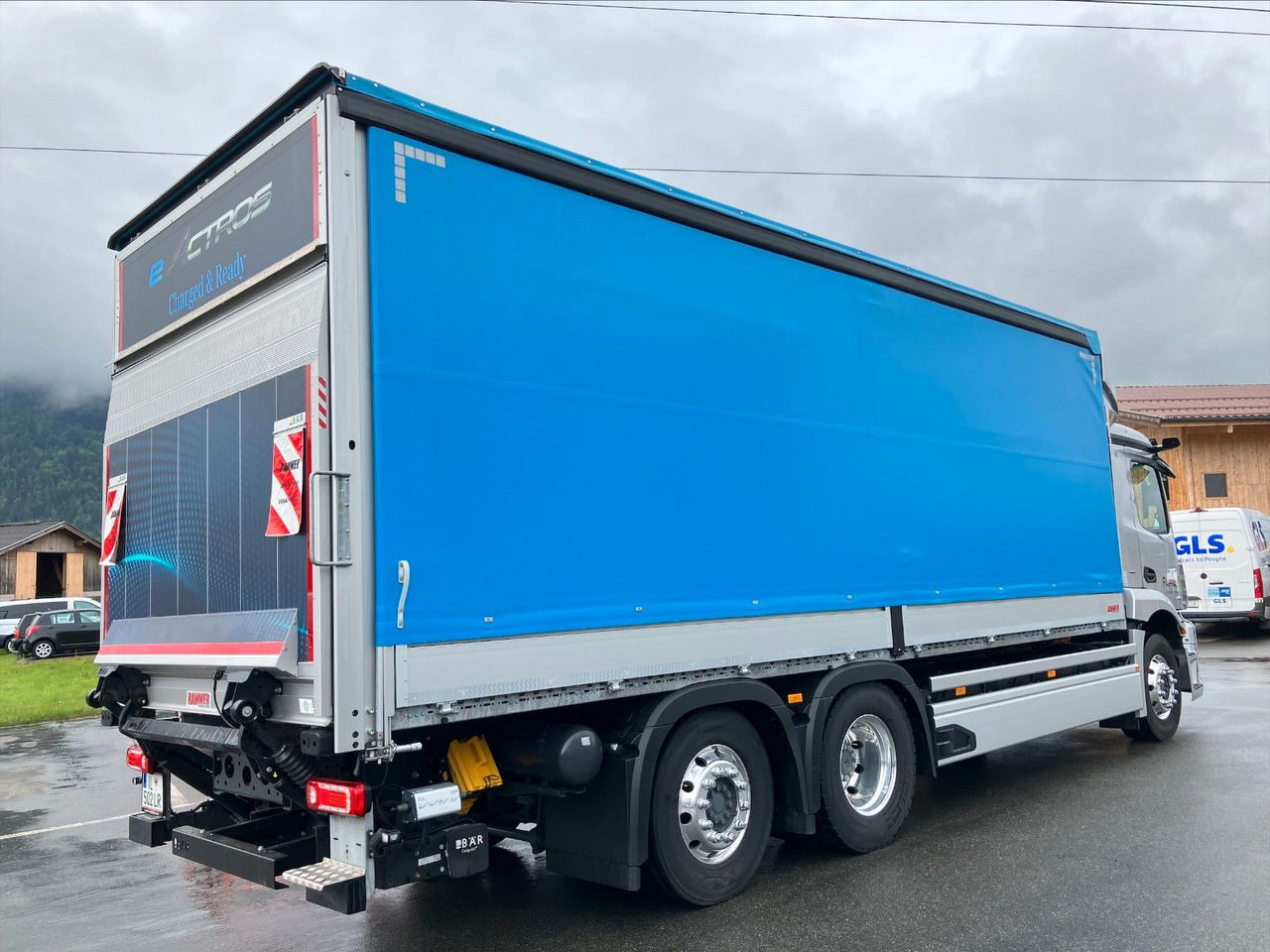 Mercedes-Benz eActros 400L 6x2 - Plane LKW, Elektro-LKW: das Bild 3 Mercedes-Benz eActros 400L 6x2 - Plane LKW, Elektro-LKW: das Bild 3