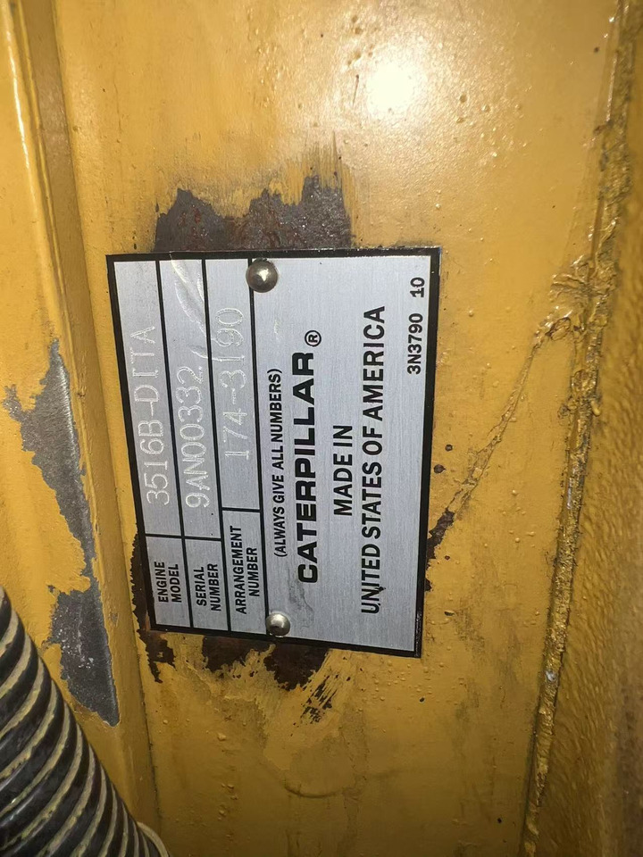 CATPILLAR 3516B-DITA - Werkzeug/ Gerät: das Bild 1 CATPILLAR 3516B-DITA - Werkzeug/ Gerät: das Bild 1