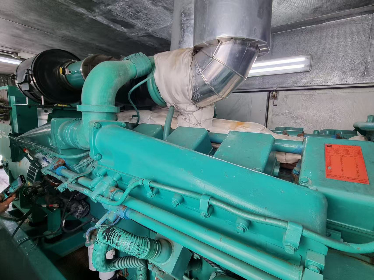 CUMMINS KTA50-G3 - Werkzeug/ Gerät: das Bild 1 CUMMINS KTA50-G3 - Werkzeug/ Gerät: das Bild 1