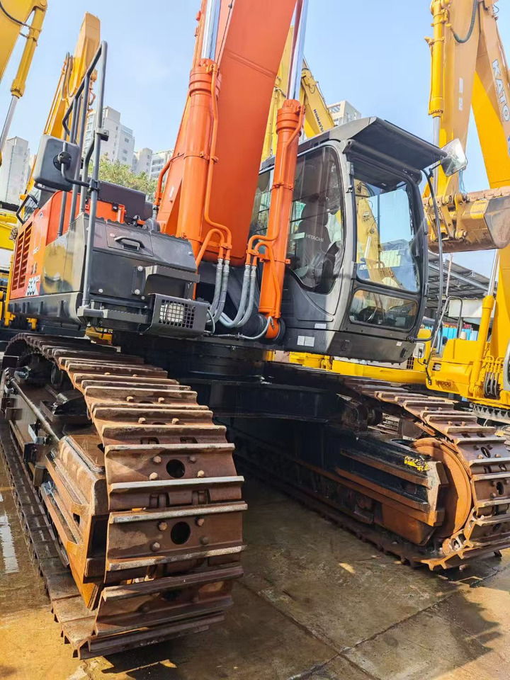 HITACHI ZX530LCH-6 - Kettenbagger: das Bild 5 HITACHI ZX530LCH-6 - Kettenbagger: das Bild 5