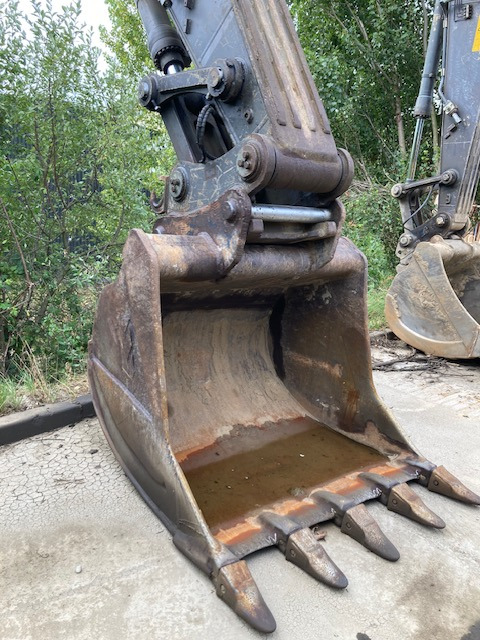Pelle sur chenilles VOLVO EC360 CNL - Kettenbagger: das Bild 3 Pelle sur chenilles VOLVO EC360 CNL - Kettenbagger: das Bild 3