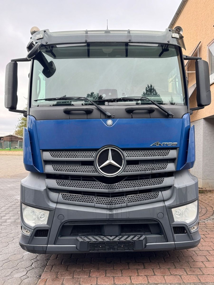 Mercedes-Benz 2548/Lenk-Lift/Retarder/Top-Zustand - Plane LKW: das Bild 2 Mercedes-Benz 2548/Lenk-Lift/Retarder/Top-Zustand - Plane LKW: das Bild 2