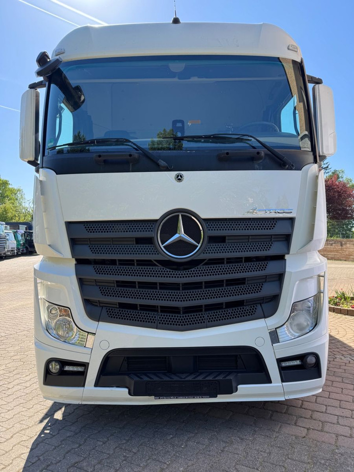 Mercedes-Benz Actros2545/StreamSpace/Lift/Mitnahmestp/3instock - Getränkeaufbau LKW: das Bild 2 Mercedes-Benz Actros2545/StreamSpace/Lift/Mitnahmestp/3instock - Getränkeaufbau LKW: das Bild 2