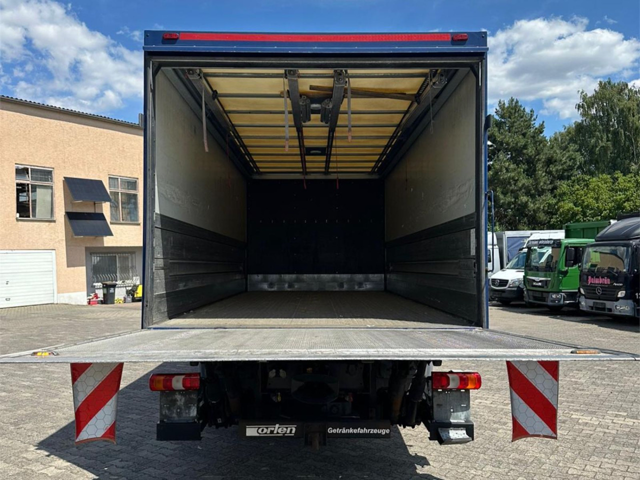 Mercedes-Benz Atego 1523/Klima/LBW/GT-Zertifiziert/2xAHK - Getränkeaufbau LKW: das Bild 5 Mercedes-Benz Atego 1523/Klima/LBW/GT-Zertifiziert/2xAHK - Getränkeaufbau LKW: das Bild 5