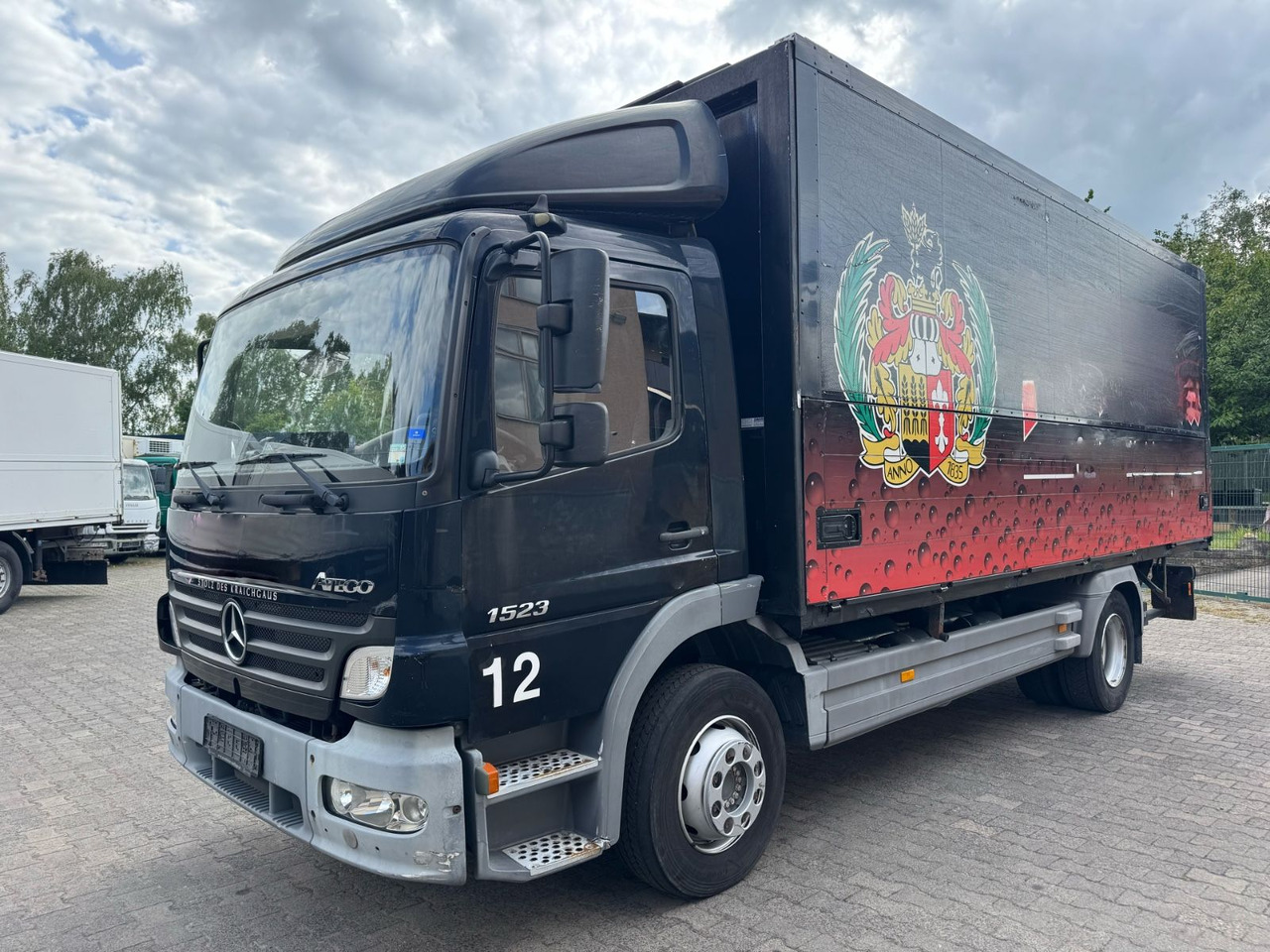 Mercedes-Benz Atego1523/LBW/AHK/Klima/Standh./aus.1Hand - Getränkeaufbau LKW: das Bild 2 Mercedes-Benz Atego1523/LBW/AHK/Klima/Standh./aus.1Hand - Getränkeaufbau LKW: das Bild 2