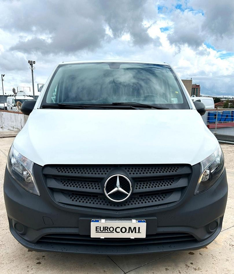 Mercedes Benz Vito 111 Furgone Long - Kastenwagen: das Bild 2 Mercedes Benz Vito 111 Furgone Long - Kastenwagen: das Bild 2
