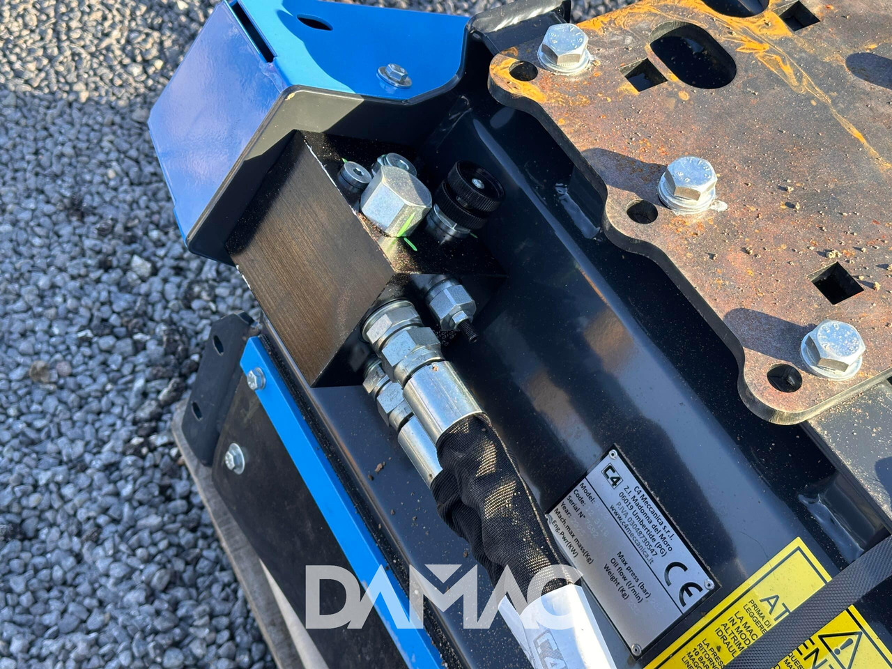 C4 B110 - Schlegelmäher: das Bild 5 C4 B110 - Schlegelmäher: das Bild 5