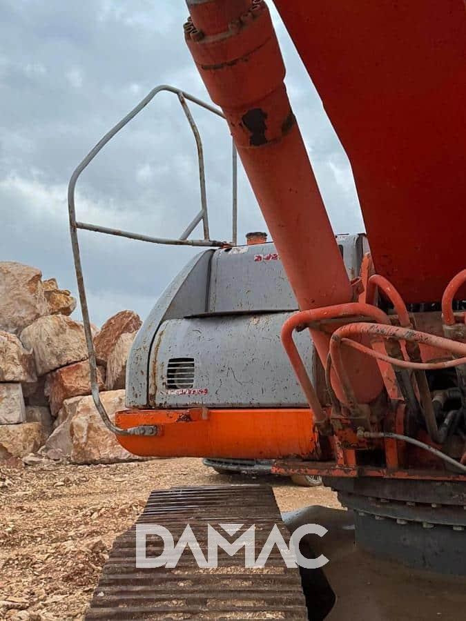 FIAT KOBELCO E305 - Kettenbagger: das Bild 5 FIAT KOBELCO E305 - Kettenbagger: das Bild 5