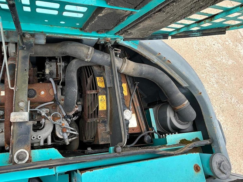 Bagger Kobelco SK135SR: das Bild 15