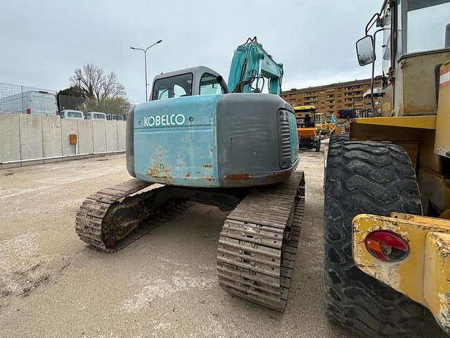 Bagger Kobelco SK135SR: das Bild 6