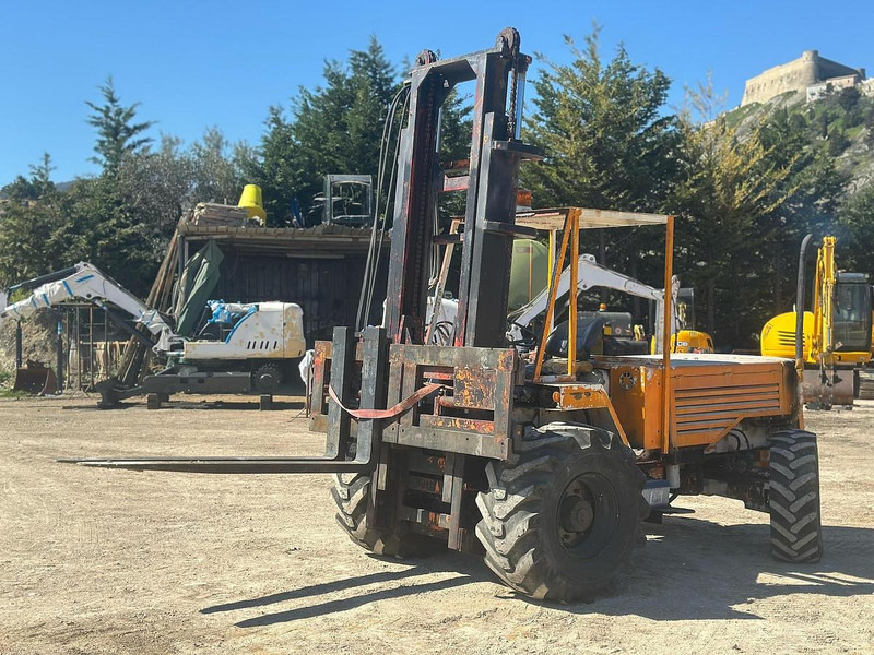 Manitou MC50C - Gabelstapler: das Bild 2 Manitou MC50C - Gabelstapler: das Bild 2